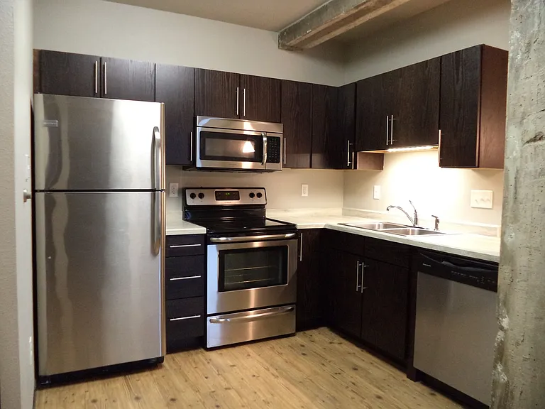 13 1st Ave SW #502 — Photo 6