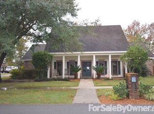 107 Hermitage Ave, Lafayette, LA 70503