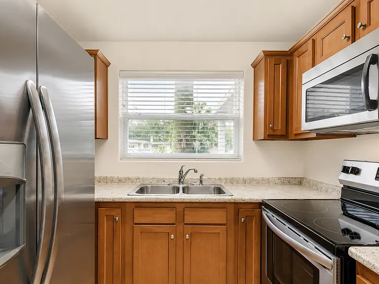 1032 Ibis Rd — Photo 9