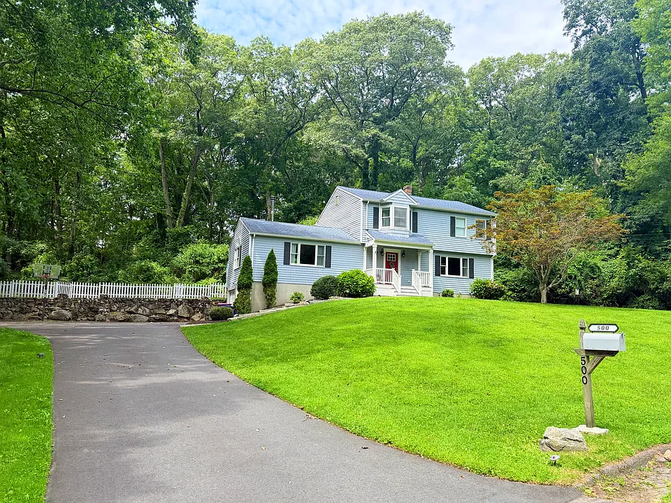 500 Wolcott Ln