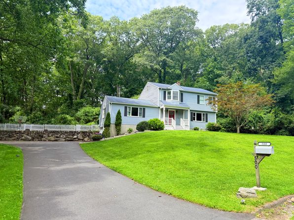 500 Wolcott Ln