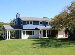 237 Karin Dr, North Prairie, WI 53153