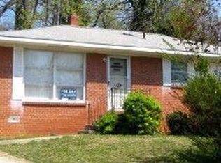 829 Willow Pl, High Point, NC 27260