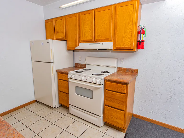 Campus Side Apartments — Photo 45