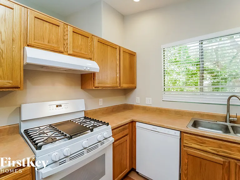 2530 W Cezanne Cir — Photo 6