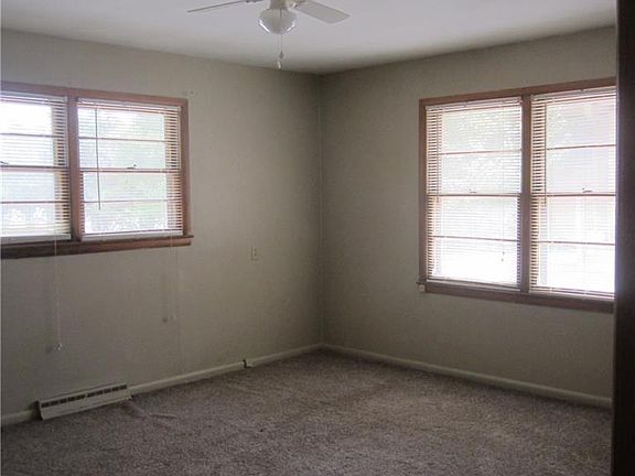 4th image of 542 E North 18th St