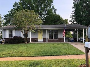 1870 San Pedro Ln, Fenton, MO 63026