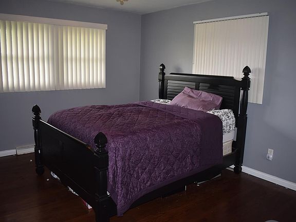 3rd image of 5975 Grant Pl