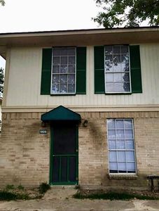 1904 Upland Dr, Houston, TX, 77043