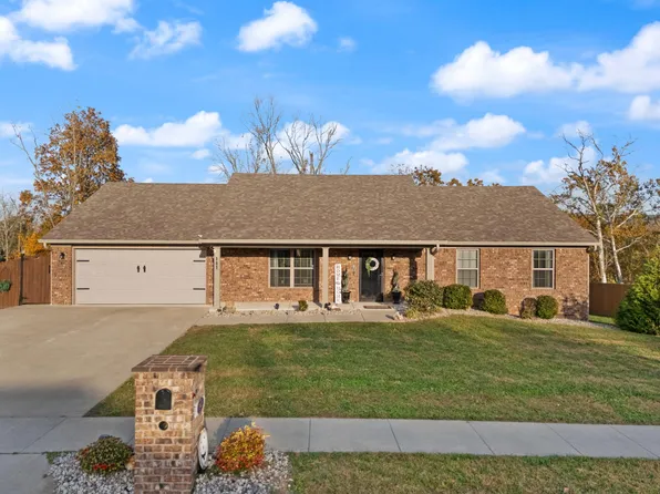 141 Lynne Dr, Berea, KY 40403