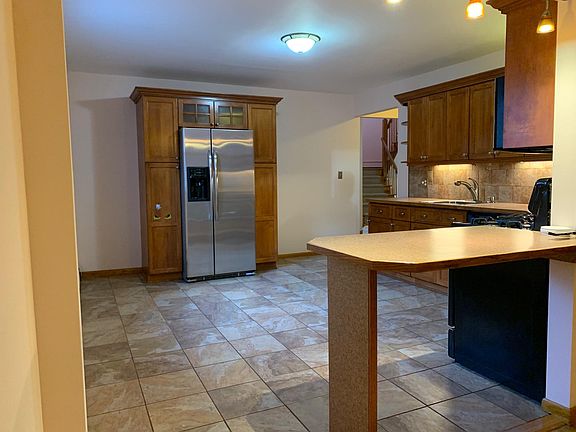 4th image of 1326 Allerton Ave