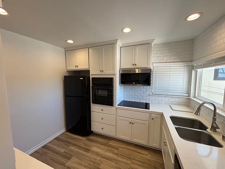 412 1/2 Dahlia Ave — Photo 15