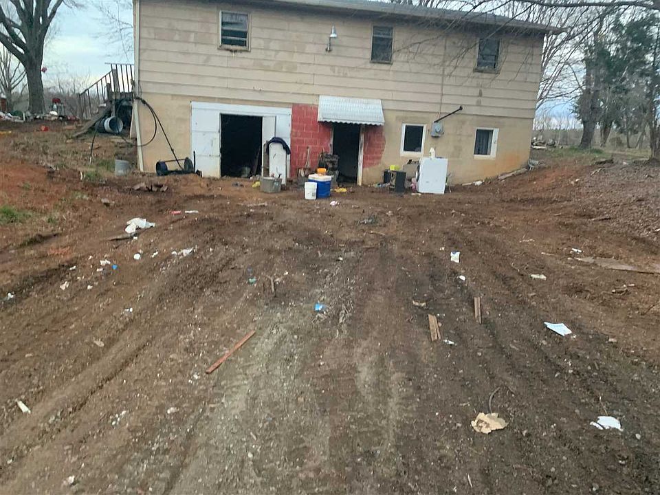 2nd image of 147 Harris Trl