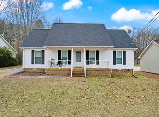 7188 Chester Rd, Fairview, TN 37062