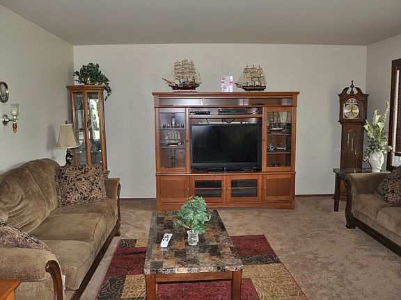 4th image of 13715 W 92nd Ct