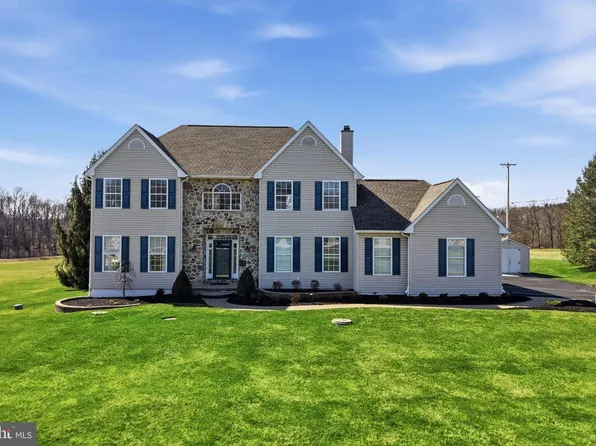 105 Preston Rd, Lincoln University, PA 19352