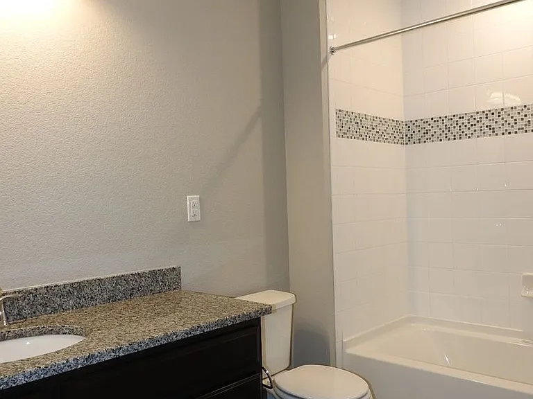 9320 E 61st Ave — Photo 13