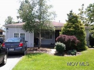 6271 Dupont Rd, Washington, WV 26181