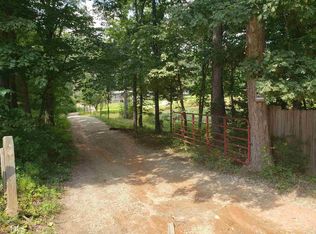 824 Silver Dollar Rd, Maysville, GA 30558