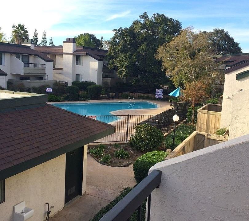 1st image of 450 W Vermont Ave #1904