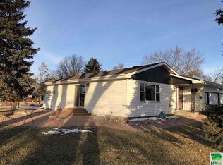 804 Washington St, Gayville, SD 57031