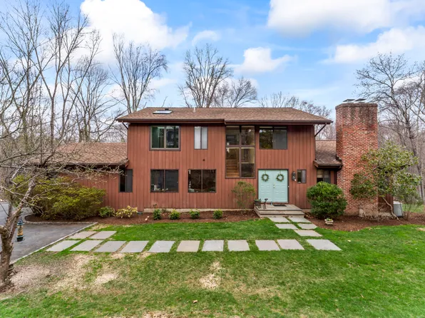 77 Blackberry Drive, Stamford, CT 06903