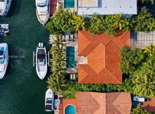 3400 NE 165th St, North Miami Beach, FL 33160
