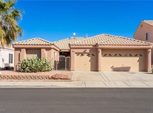 819 Bitterroot St, Henderson, NV 89002