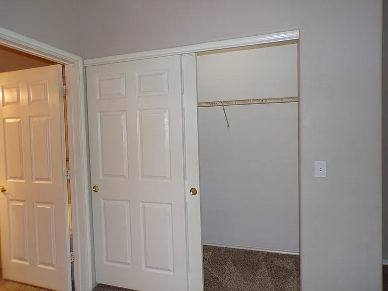 3815 Riviera Grv #101 — Photo 16