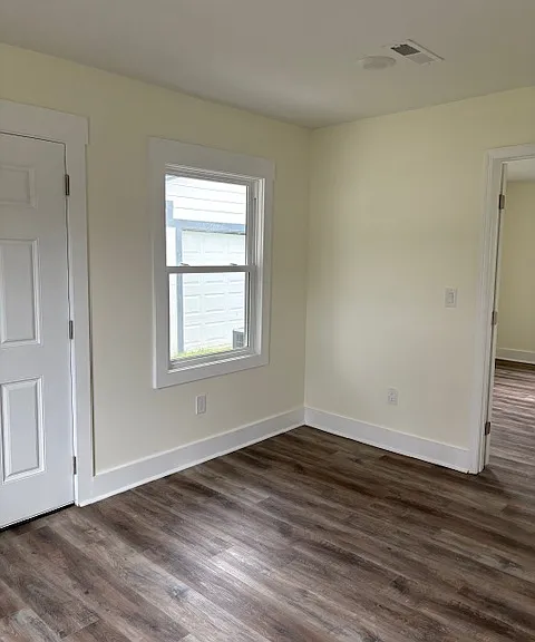 1700 Grant St — Photo 2