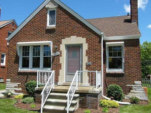 1st image of 1560 Brys Dr