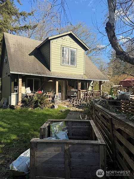 3rd image of 5842 137th Avenue SW