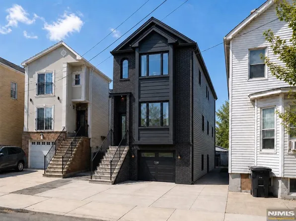 313 Warren St, Harrison, NJ 07029
