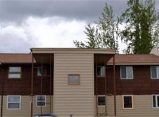 656 Fairbanks St, Fairbanks, AK 99709