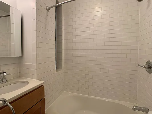 Rented by Tourma Realty LLC | media 60