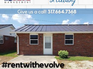 12406 W State Road 67 APT 7, Albany, IN 47320