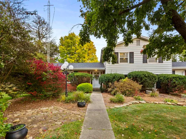 624 S Hickory Ln, Petersburg, IN 47567