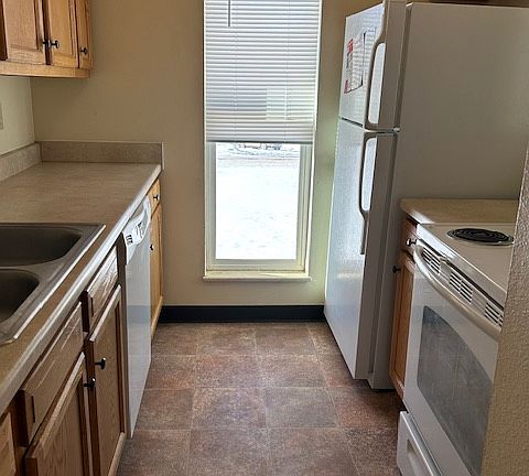 All Appliances Included...