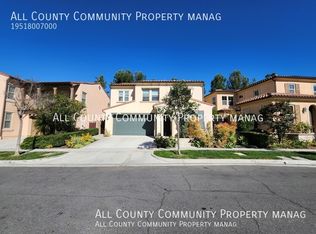 43 Los Indios, Irvine, CA 92618