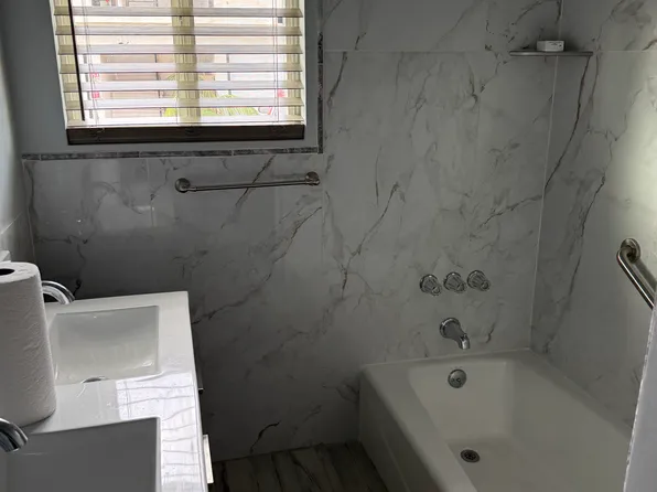 3662 W 109th St APT 2, Inglewood, CA 90303