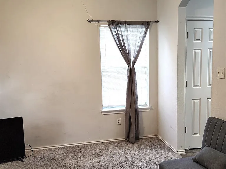 11500 Lapoynor St — Photo 22