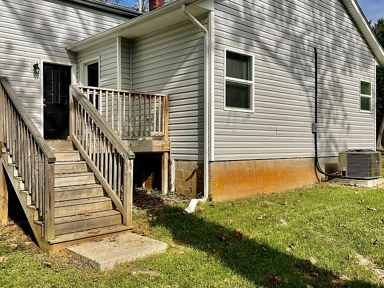 227 Tyree Cir — Photo 30