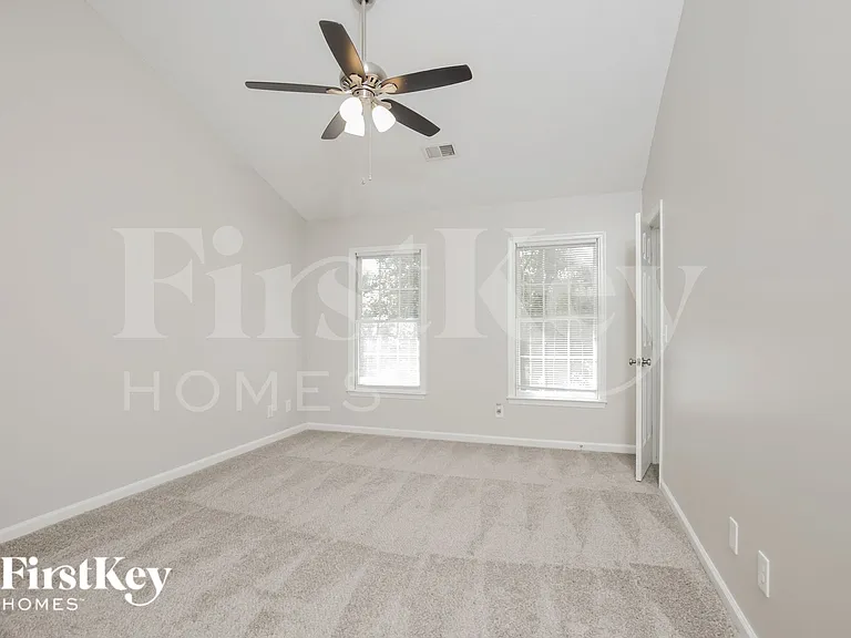 6805 Renwick Ct — Photo 9