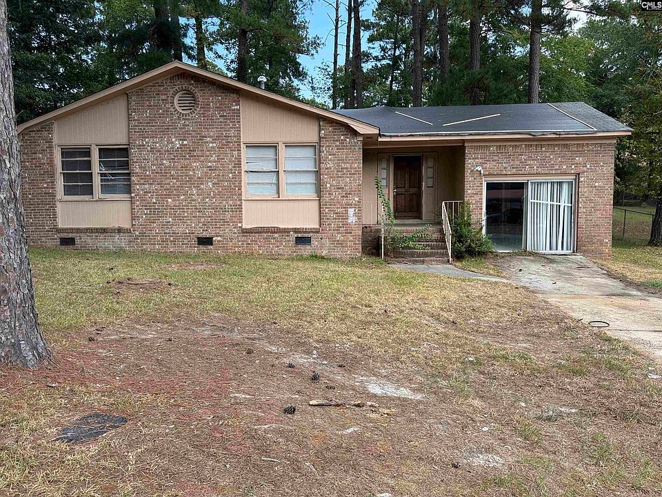1st image of 105 Saddlefield Rd