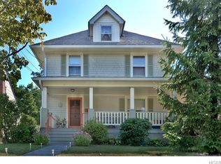 41 Brook St, Mount Kisco, NY 10549