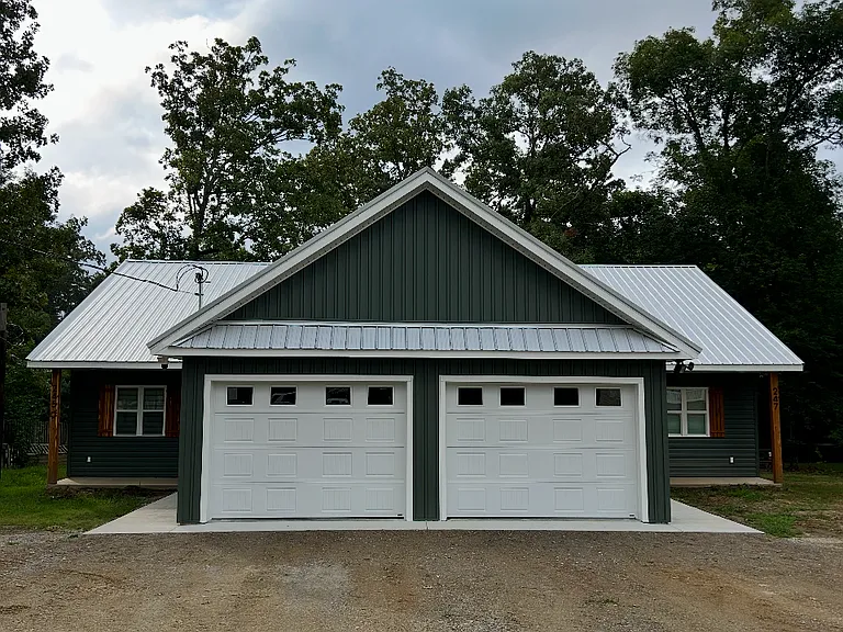247 Poplar Ave — Photo 5