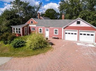 1129 Lewiston Rd, Topsham, ME 04086