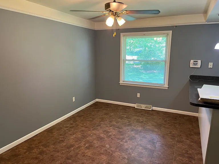 364 Cherryland St — Photo 17