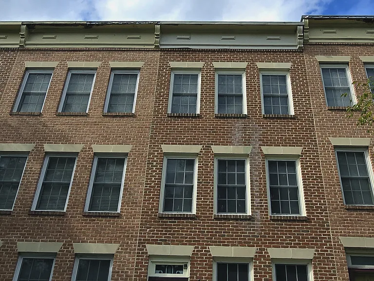 514 Saint Mary St — Photo 24
