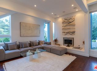1857 N Beverly Dr, Beverly Hills, CA 90210